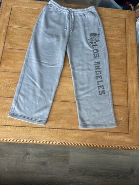 Hollister Gray Men's 'Los Angeles' Sweatpants with Side Graphic Size Large